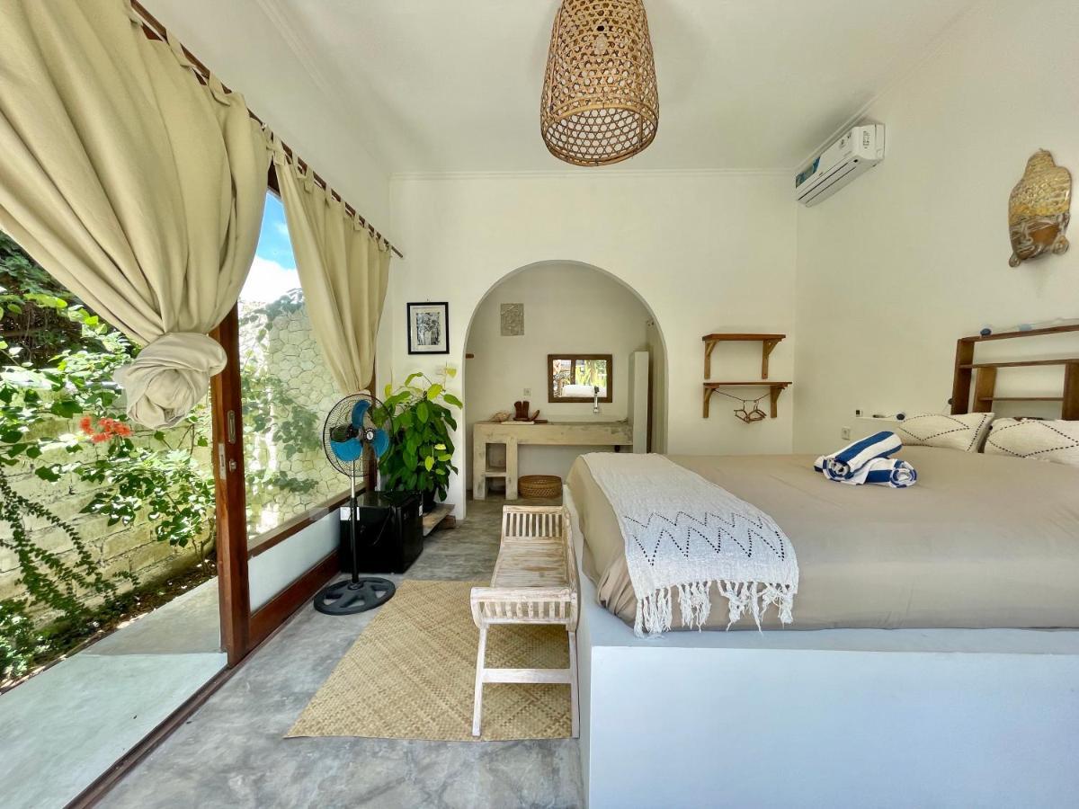 La Kreyiol Bed & Breakfast Uluwatu Exterior foto