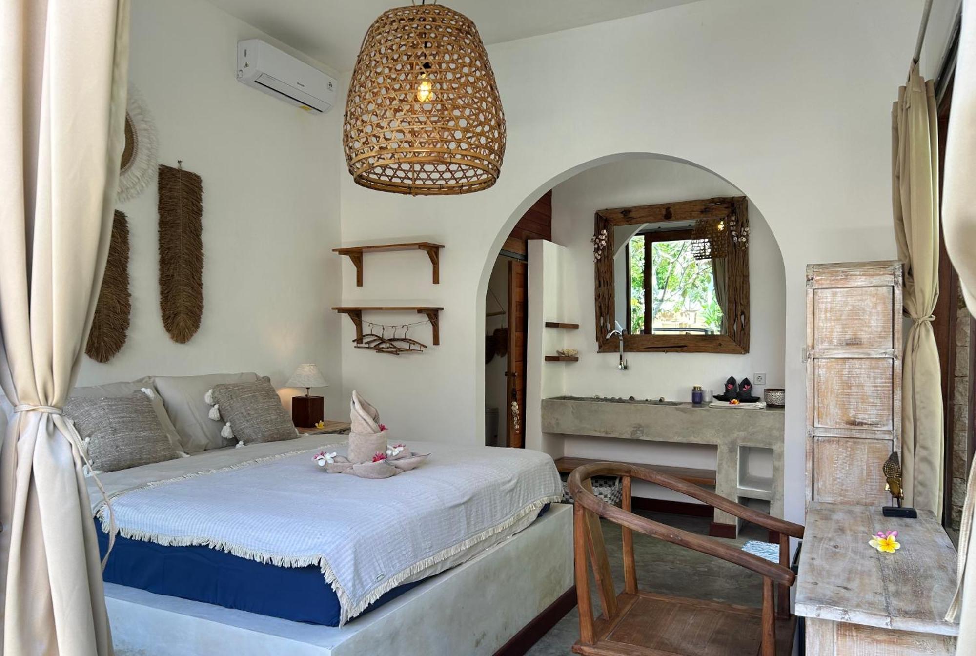 La Kreyiol Bed & Breakfast Uluwatu Exterior foto