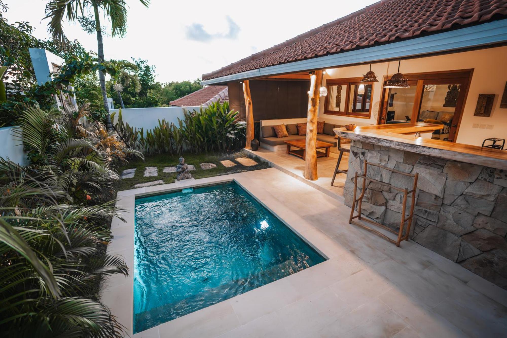 La Kreyiol Bed & Breakfast Uluwatu Exterior foto