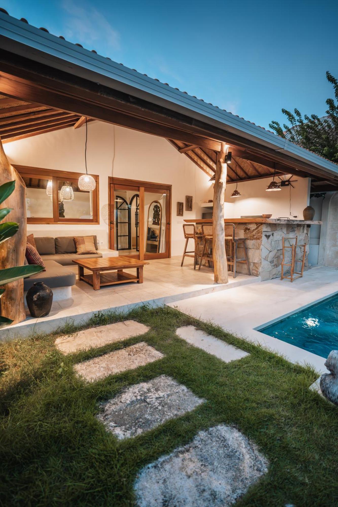 La Kreyiol Bed & Breakfast Uluwatu Exterior foto